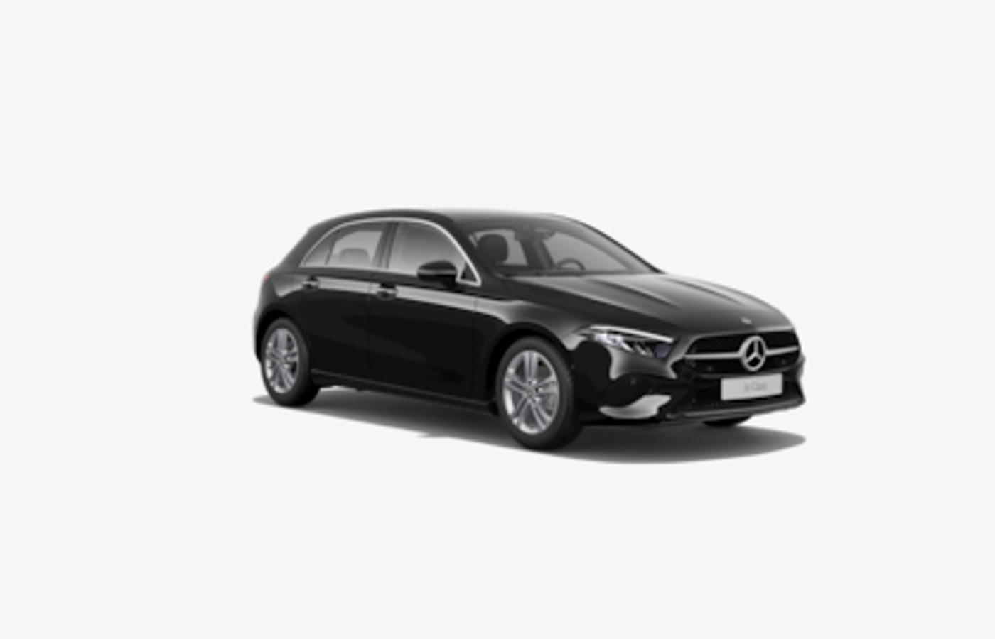 벤츠 A-Class Hatch 전면부가 보이는 대표 이미지