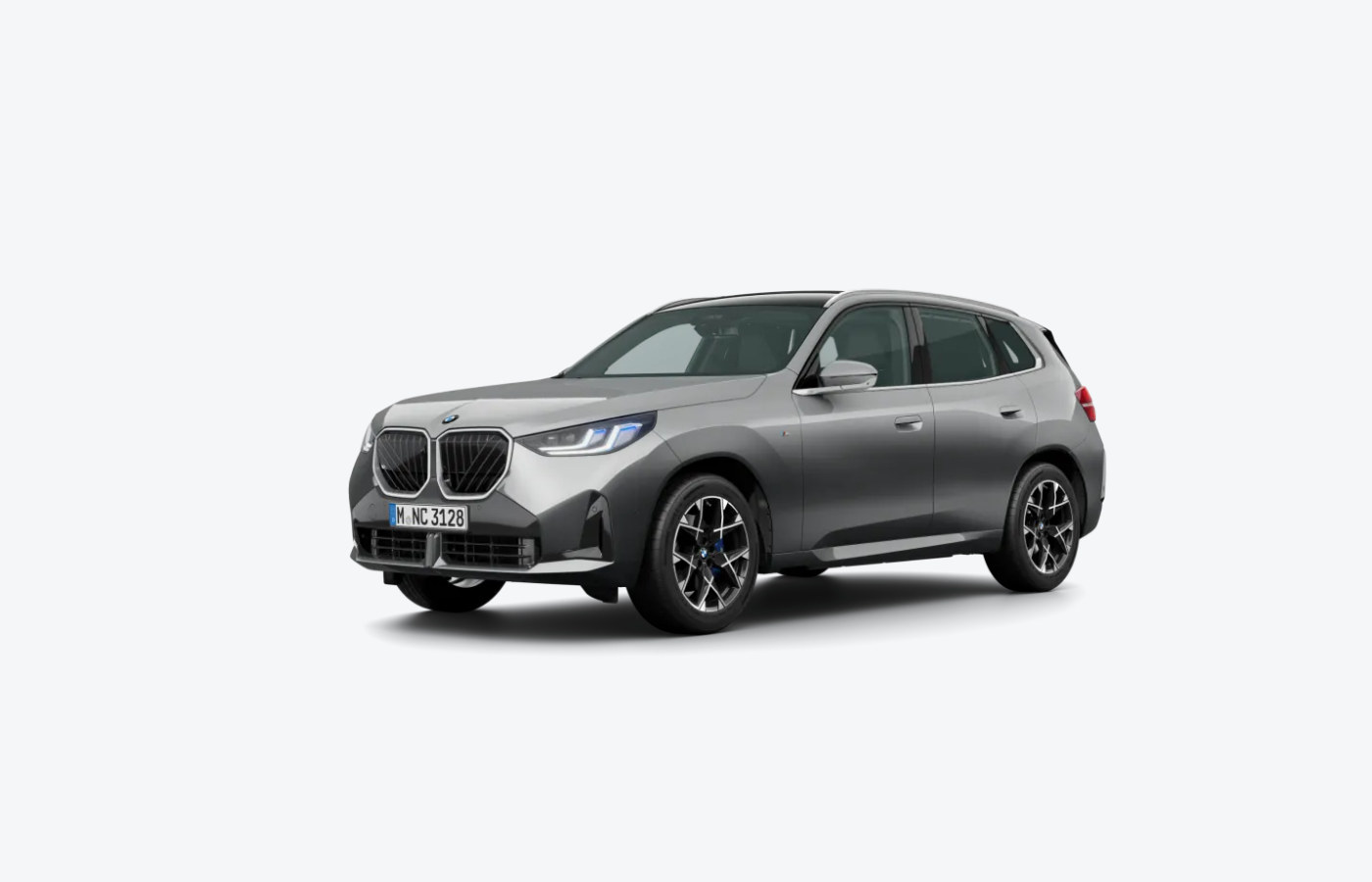 BMW X3 전면부가 보이는 대표 이미지