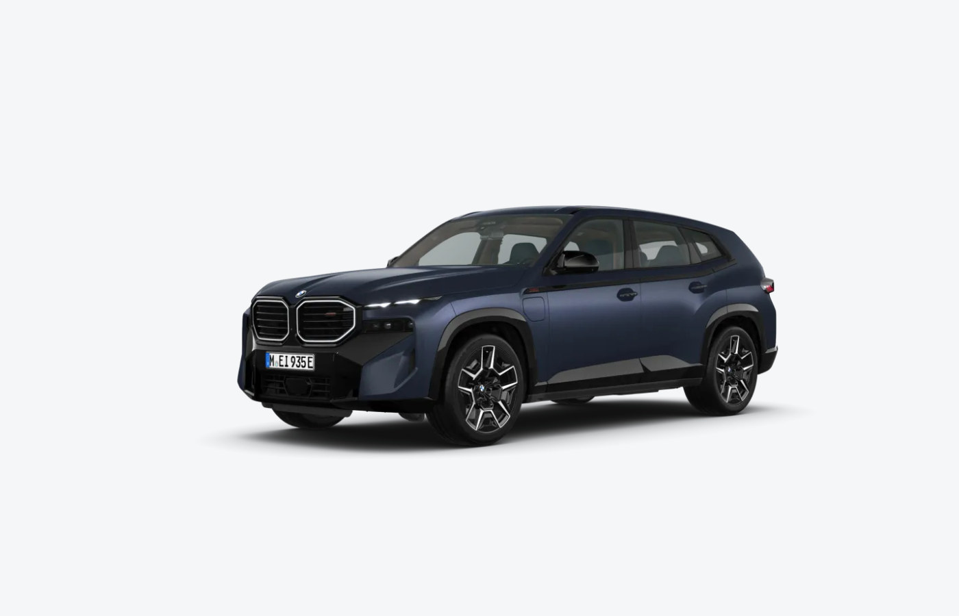 BMW XM 전면부가 보이는 대표 이미지