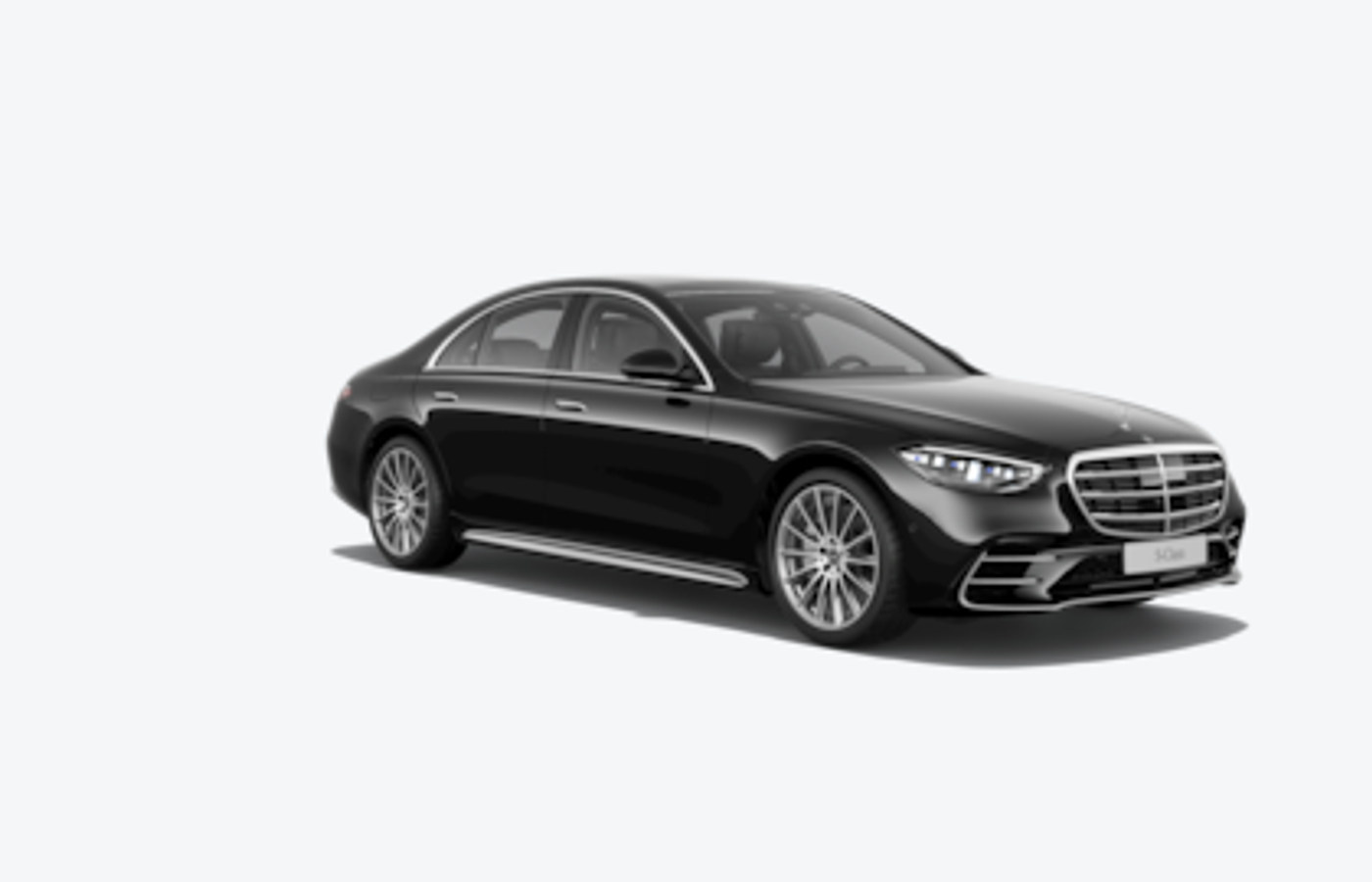 벤츠 S-Class 전면부가 보이는 대표 이미지